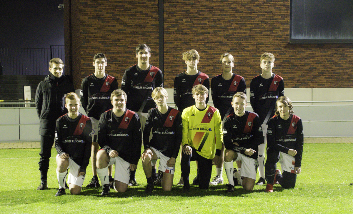 U21B